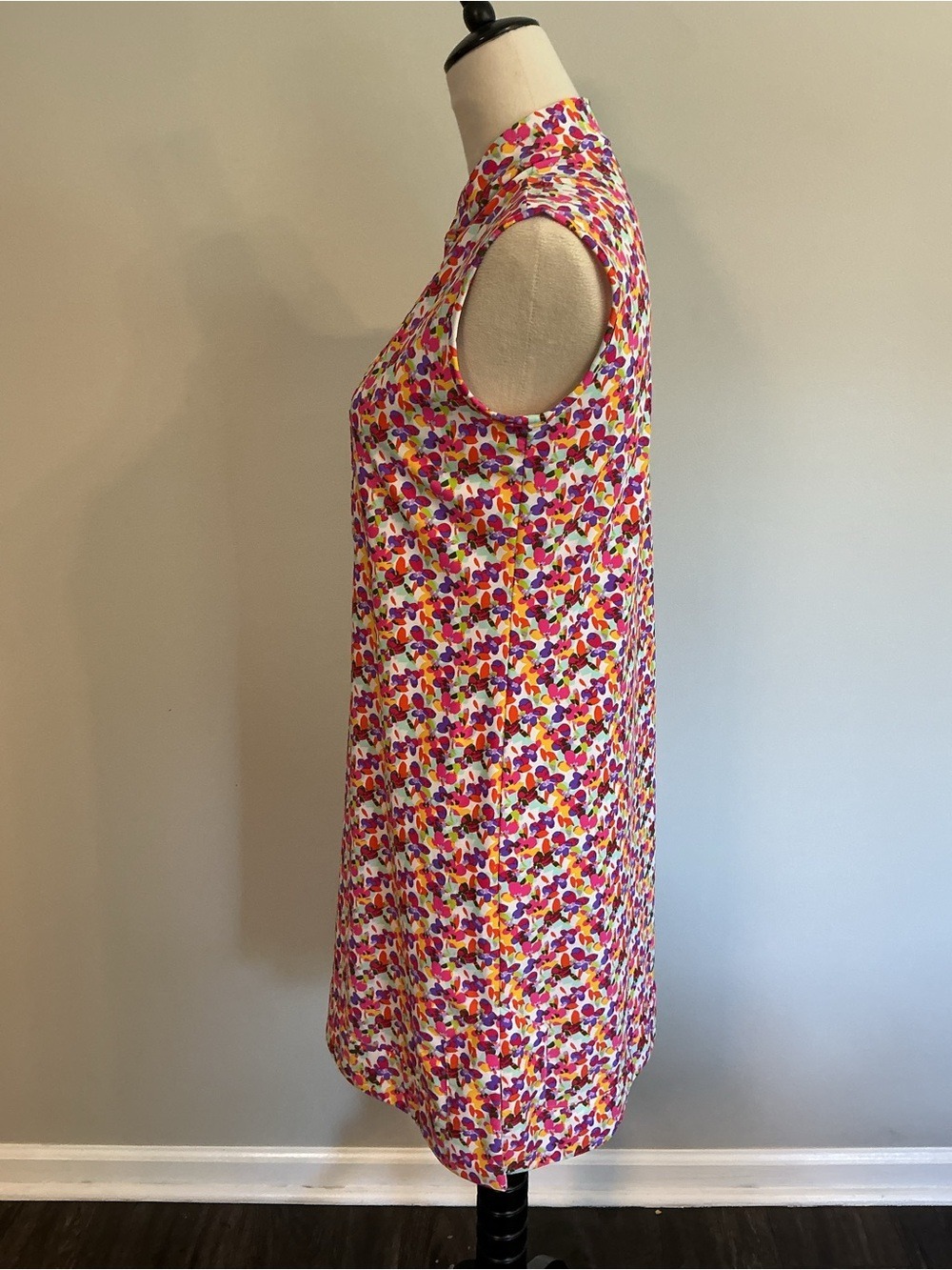 Jude Connally Lisa Keyhole Shift Dress - Picture 4 of 10